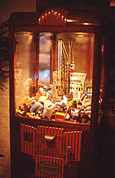 1930s Crane slot machine