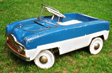 1950s Triang Pedal Car